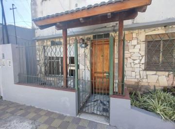 PH · 100m² · 3 Ambientes · PH Al Frente 3 Ambientes en Venta en Castelar Sur!