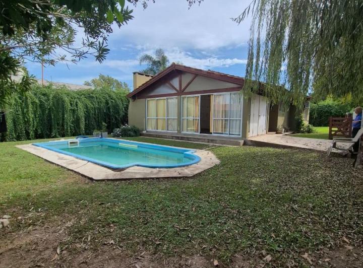 Casa · 510m² · 2 Dormitorios · 1 Cochera