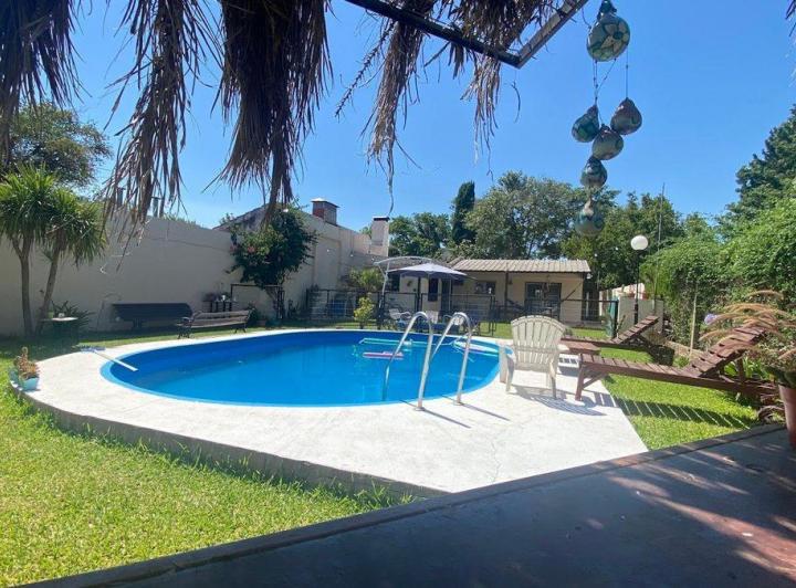 Casa · 70m² · 3 Ambientes · 1 Cochera