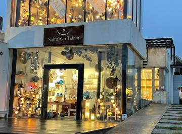 Local comercial · 92m² · Local en Bikini