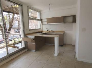Departamento en Alquiler de 1 ambiente · Ambiente y Medio Muy Amplio! Balcon y Cochera Cubierta