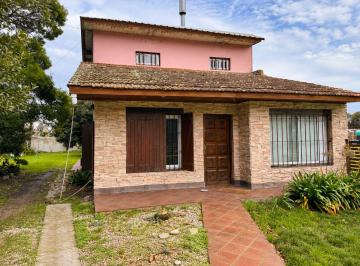 Casa · 140m² · 5 Ambientes · Casa 5 Ambientes Gran Parque Las Dalias
