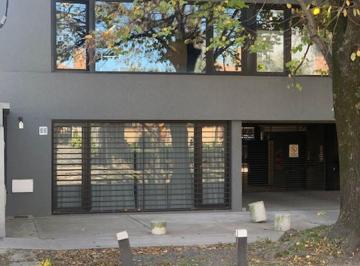Local comercial , San Isidro · Local Comercial a La Calle en Complejo Moderno, Beccar