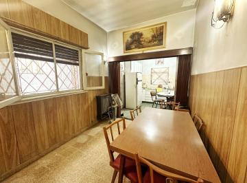 Casa · 130m² · 3 Ambientes · Casa en Lanús Oeste