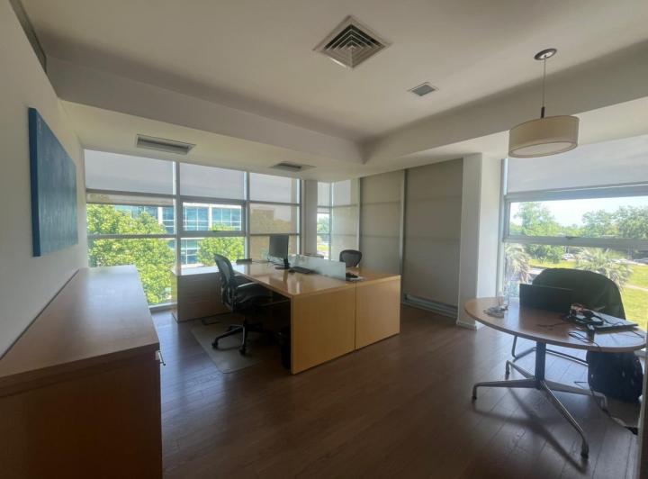 Oficina comercial · 130m² · 2 Cocheras
