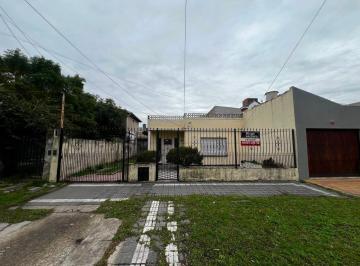 Casa de 3 ambientes, Avellaneda · Casa de 3 Ambientes Sobre Lote de 10 X 20 m