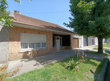Casa de 3 ambientes, Mar del Plata · En Venta Casa + Departamento - a Reciclar
