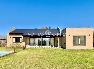 Casa · 158m² · 4 Ambientes · Casa en Venta en Haras San Pablo