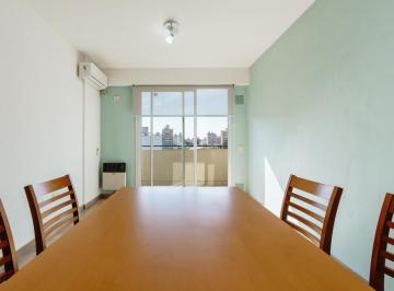 Departamento · 47m² · 2 Ambientes · Departamento en Venta Barrio Abasto 1 Dormitorio Balcón Al Frente y Terraza Propia