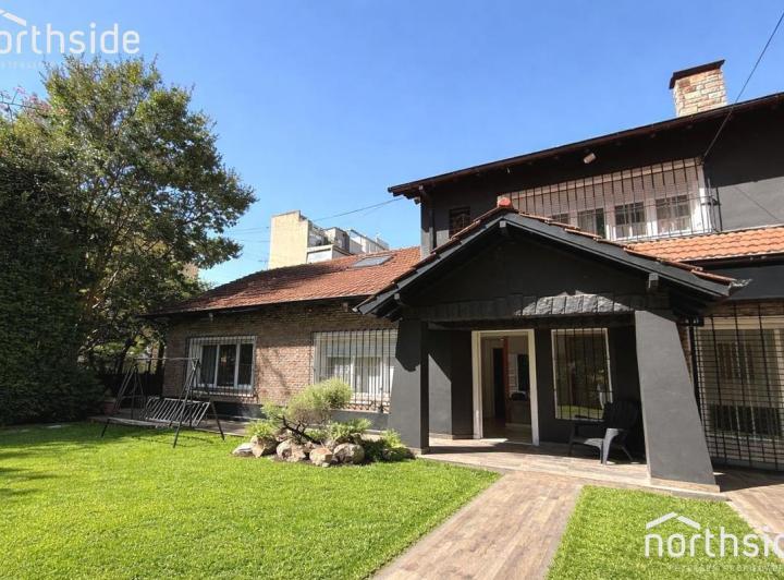 Casa · 364m² · 7 Ambientes · 2 Cocheras