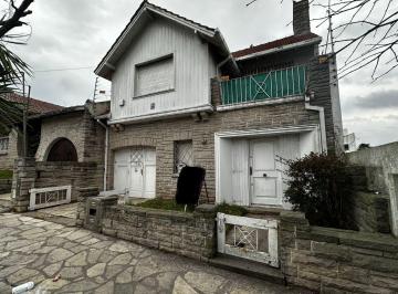 Imagen1 · Chalet en Venta Ideal Uso Profesional o Comercial. Zona Güemes