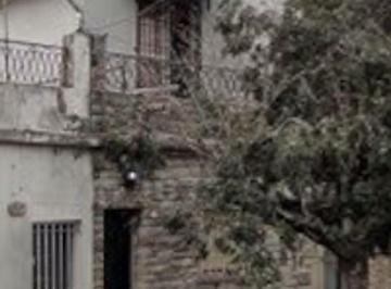 Casa de 5 ambientes, La Matanza · Venta 4 Departamentos en Block San Justo Inversion Lote