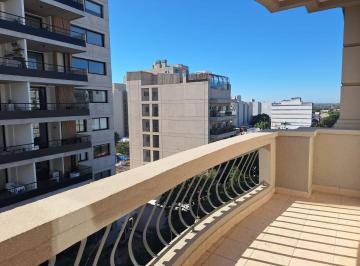 Departamento · 70m² · 3 Ambientes · 1 Cochera · Venta Depto. 2 Dorm. con Cochera Av Roca y Mitre