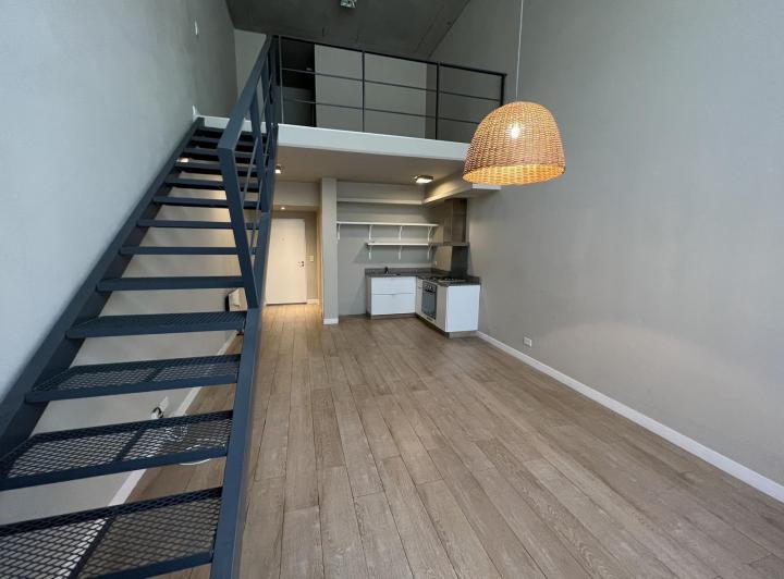 Departamento en Alquiler Tipo Loft en Ayres Vila Planta Baja con Jardin