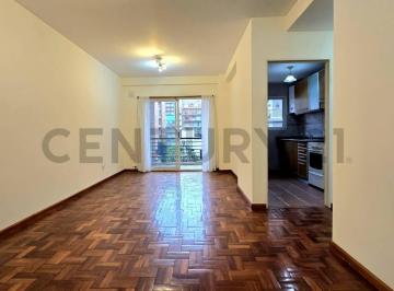 Departamento · 44m² · 2 Ambientes · Venta Departamento Dos Ambientes en Villa Urquiza con Balcon Corrido