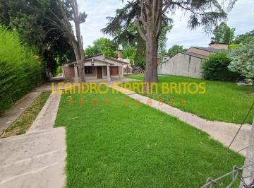 Terreno · 90m² · 4 Ambientes · 10 Cocheras · Lote en Venta en Ituzaingó