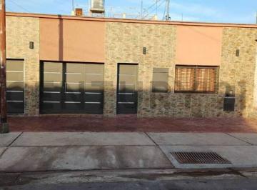 Casa · 1m² · 4 Ambientes · Casa en Alquiler en Guaymallen