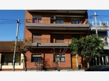 Departamento de 3 ambientes, La Matanza · Excelente Departamento de 3 Ambientes en Planta Baja Interno con 2 Patios