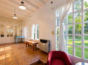 Casa · 120m² · 4 Ambientes · 1 Cochera · Casa en Venta Villa Elisa