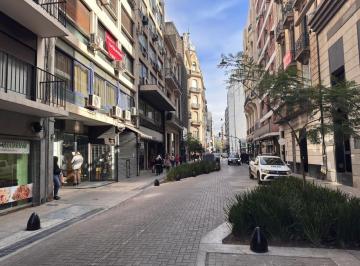 Local comercial · 73m² · Venta Local Comercial - 73 m² - Apto Varios Destinos