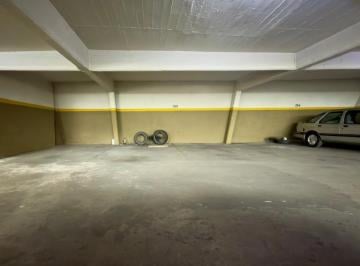 Garage · 16m² · Oportunidad, Cochera Cubierta Grande, (Doble) en Caballito Norte