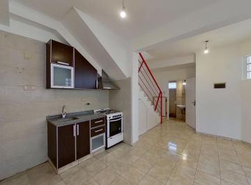 PH · 61m² · 2 Ambientes · PH 2 1/2 Ambientes Venta Flores Terraza Propia
