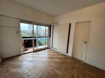 Departamento de 1 ambiente, Caballito · Amplio Monoambiente Dividido con Balcon en Centro de Caballito