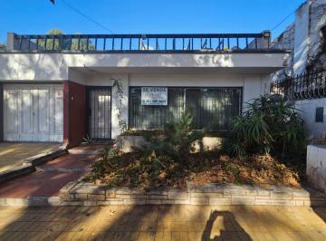 Casa · 300m² · 4 Dormitorios · 1 Cochera · Venta Casa 4 Dorm. en La 5ta Seccion a Pasos del Parque