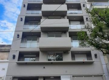 Departamento · 36m² · 2 Ambientes · Alquiler | Departamento Monoambiente Dividido - San Juan 2500 - Centro Rosario