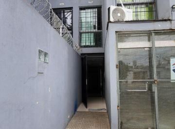 Departamento de 2 ambientes, Córdoba · Domo Alquila // Depto 1 Habitacion // Baño en Suit