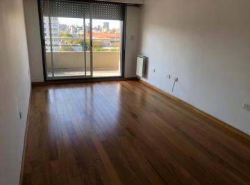 Departamento · 71m² · 3 Ambientes · 1 Cochera · Departamento en Alquiler Abasto Dos Dorm C/cochera