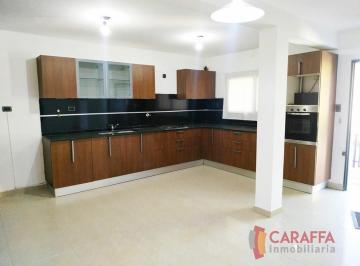 Casa · 211m² · 5 Ambientes · 1 Cochera · Venta - Casa 4 Dorm Bº Cerro a m de Av Rafael Nuñez