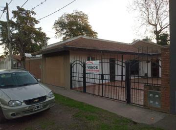 Quinta vacacional de 4 ambientes, Moreno · Venta de Casa en La Reja Centro
