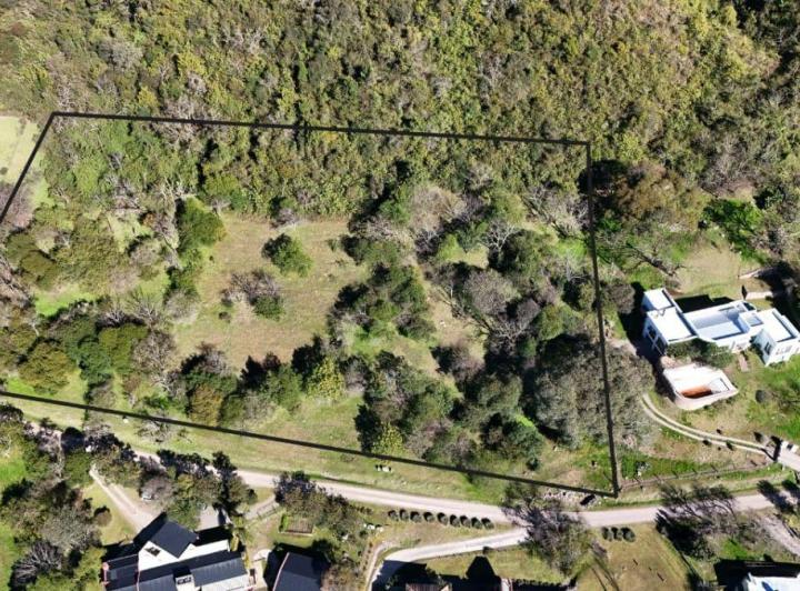 Terreno · 3679m²