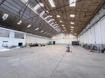 Depósito · 1750m² · Alquiler Depósito de 1700 m Cub en Avellaneda