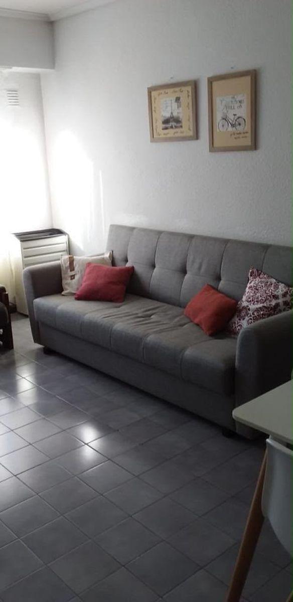 Hermoso departamento de dos ambientes en venta, ubicado en la privilegiada Y residencial zona de plaza mitre.