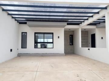 PH · 117m² · 5 Ambientes · 4 Cocheras · PH en Docta Av