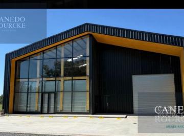 Bodega-Galpón · 800m² · Galpón en Alquiler en Cañuelas