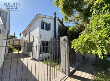 Casa · 80m² · 3 Ambientes · 1 Cochera · Duplex con Cpchera Dos Dorm.