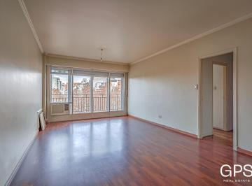 Departamento · 84m² · 3 Ambientes · Oportunidad Para Reciclar - Piso Alto con Balcón y Vista Abierta - 3 Ambientes en Palermo