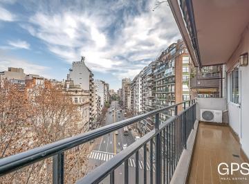 Departamento · 84m² · 3 Ambientes · Oportunidad Para Reciclar - Piso Alto con Balcón y Vista Abierta - 3 Ambientes en Palermo