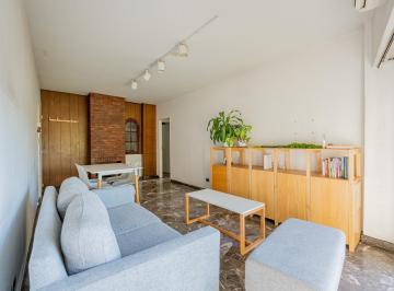 Departamento · 68m² · 4 Ambientes · 1 Cochera · Departamento en Flores Gaona Luminoso Balcón