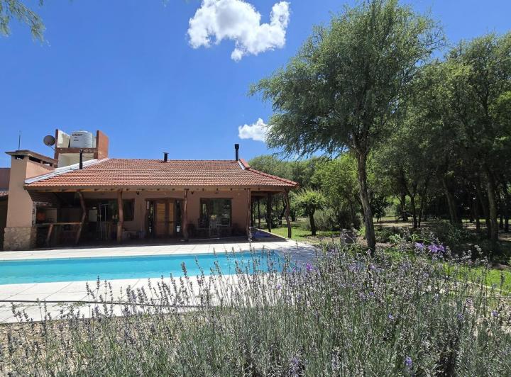 Casa · 5000m² · 3 Ambientes · 2 Cocheras