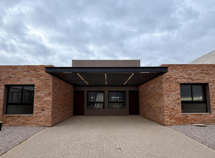 Casa · 70m² · 3 Ambientes · 1 Cochera