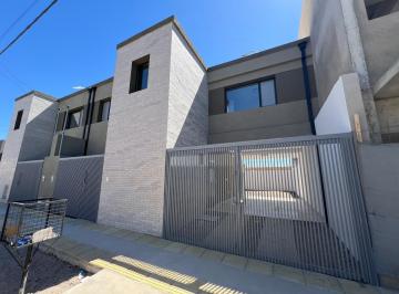 Casa · 125m² · 4 Ambientes · 1 Cochera · Alquiler Duplex 3 Dorm. a Estrenar, Luan 3200, Terrazas del Neuquen