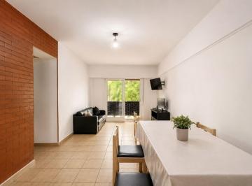 Departamento · 72m² · 4 Ambientes · Venta Depto 4 Amb. Balcon Frente Apto Cred Permuta