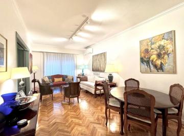 Departamento de 3 ambientes, Recoleta · Lujo Clásico en Callao