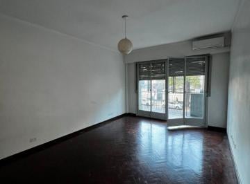 Departamento de 3 ambientes, Caballito · Alquiler 3 Ambientes Impecable Frente