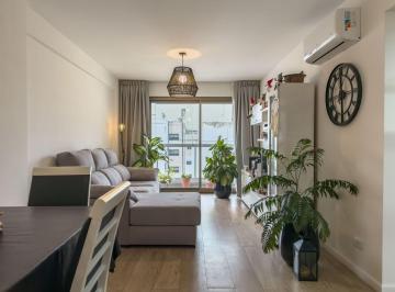 Departamento · 58m² · 3 Ambientes · 1 Cochera · Venta Depto Piso 3 Amb C/ Balcon Cochera Caballito