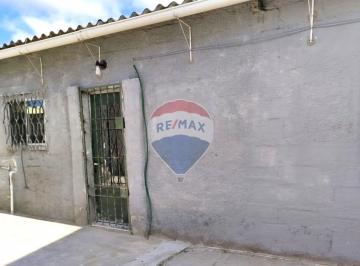 Departamento · 30m² · 2 Ambientes · 1 Cochera · Venta Casa + Apto con Renta en Flor de Maroñas